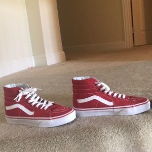 Sk8 -Hi red vans